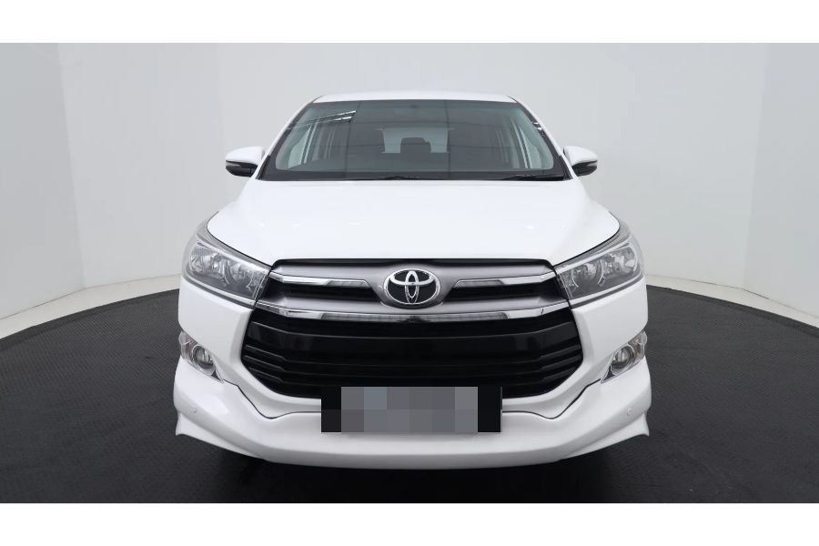 Toyota Innova NEW!